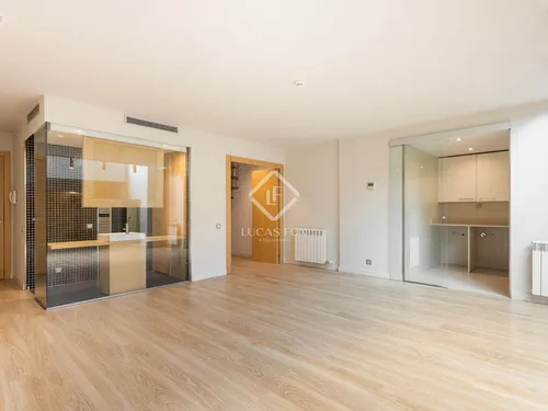 3 Bedrooms Apartment in gaziel