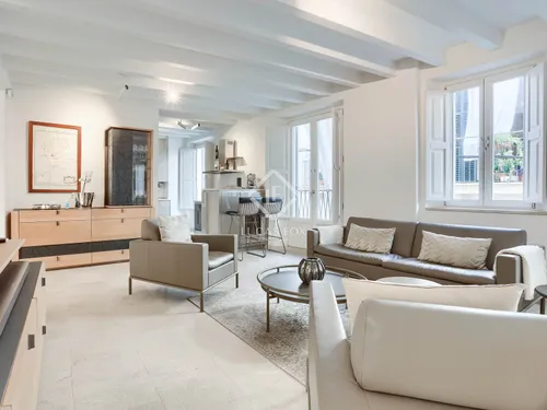 2 Bedrooms Apartment in carrer d'en Morei