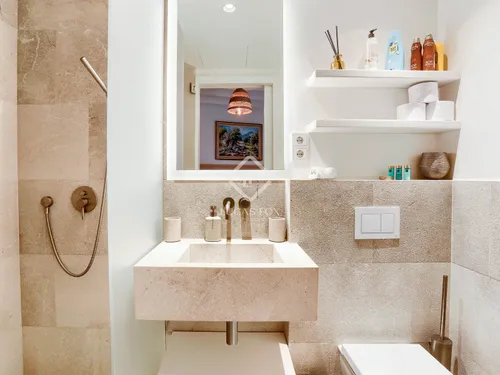 2 Bedrooms Apartment in carrer d'en Morei