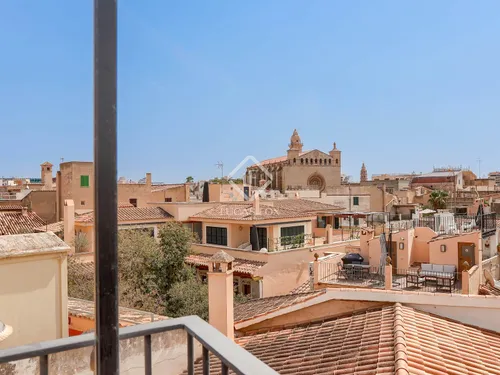 2 Bedrooms Apartment in carrer d'en Morei