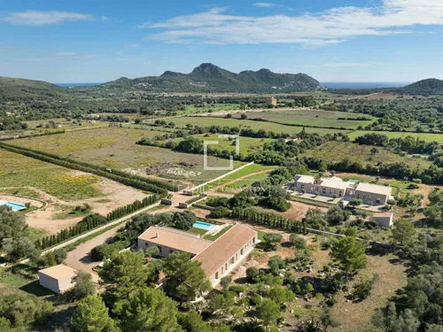 New build 4 Bedroom country house with 60m² terrace for sale in North East Mallorca