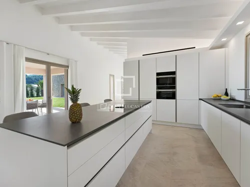 4 Bedrooms Country house in Polígono 13