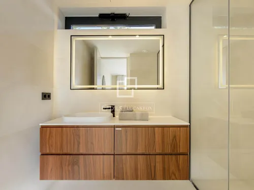 4 Bedrooms House / Villa in CL CAP NEGRET-VISTA ALEGRE