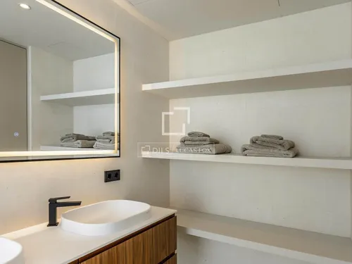 4 Bedrooms House / Villa in CL CAP NEGRET-VISTA ALEGRE