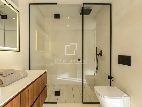 4 Bedrooms House / Villa in CL CAP NEGRET-VISTA ALEGRE