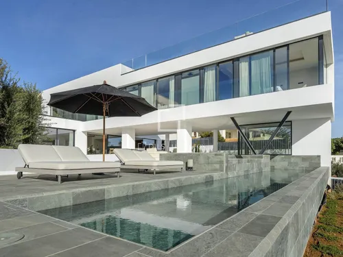 4 Bedrooms House / Villa in CL CAP NEGRET-VISTA ALEGRE