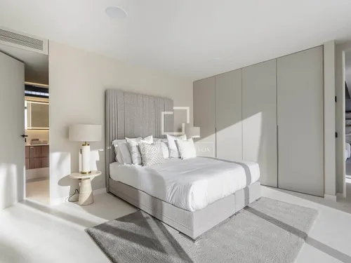 4 Bedrooms House / Villa in CL CAP NEGRET-VISTA ALEGRE