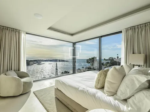 4 Bedrooms House / Villa in CL CAP NEGRET-VISTA ALEGRE