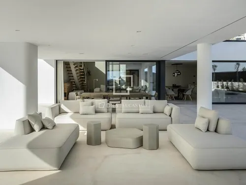 4 Bedrooms House / Villa in CL CAP NEGRET-VISTA ALEGRE