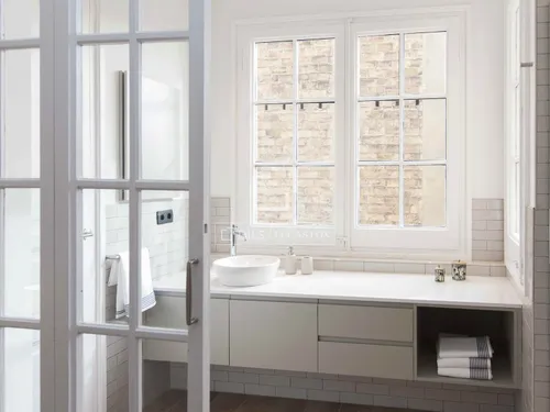 3 Bedrooms Apartment in Casp