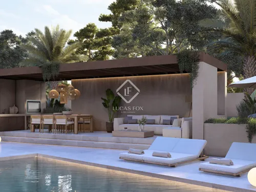 4 Bedrooms House / Villa in carrer isabel la catholica