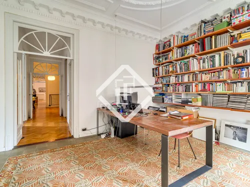 5 Bedrooms Apartment in Madrazo