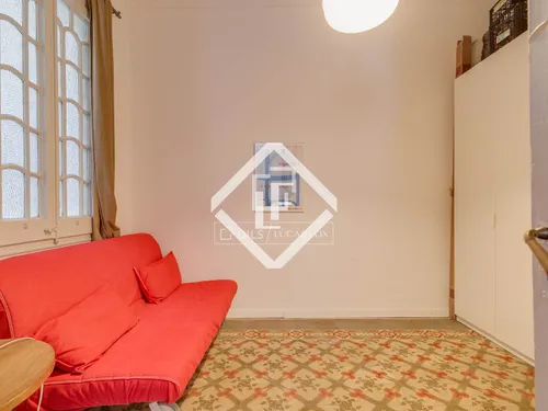 5 Bedrooms Apartment in Madrazo