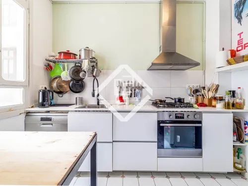 5 Bedrooms Apartment in Madrazo