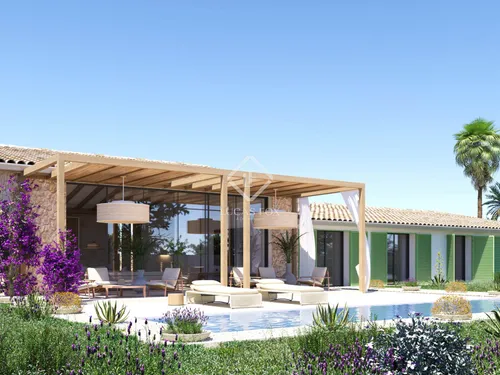 7 Bedrooms House / Villa in Poligono 46
