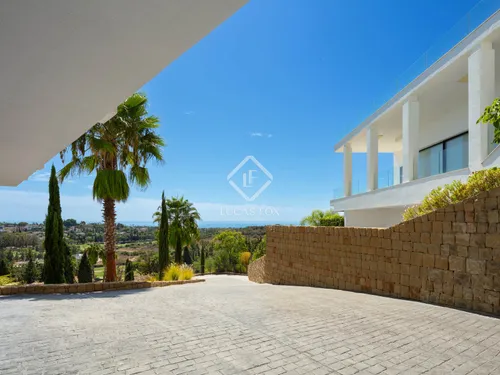 7 Bedrooms House / Villa in Ur. El Paraiso 436