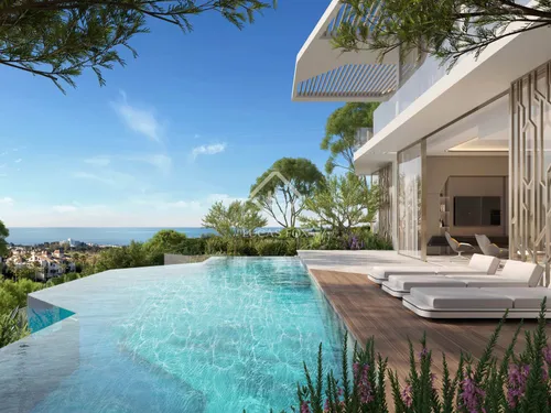 4 Bedrooms House / Villa in Benahavís
