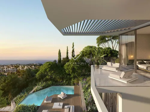 4 Bedrooms House / Villa in Benahavís