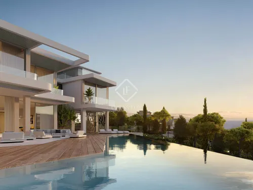 4 Bedrooms House / Villa in Benahavís