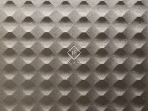 3 Bedrooms Apartment in Enric Granados