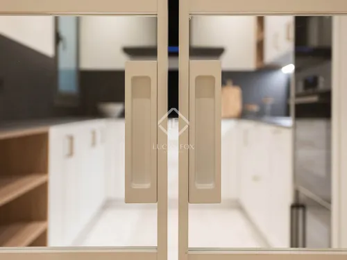 3 Bedrooms Apartment in Enric Granados