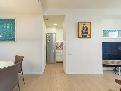 4 Bedrooms Apartment in Espronceda