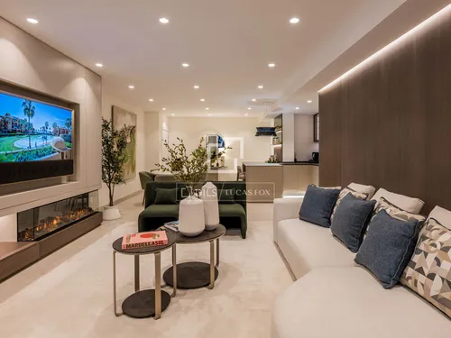 3 Bedrooms Apartment in Urb. Bahía del Velerín