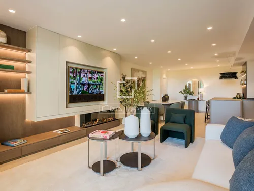 3 Bedrooms Apartment in Urb. Bahía del Velerín