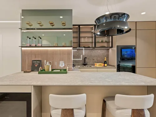 3 Bedrooms Apartment in Urb. Bahía del Velerín