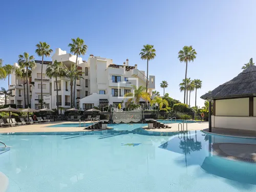 3 Bedrooms Apartment in Urb. Bahía del Velerín