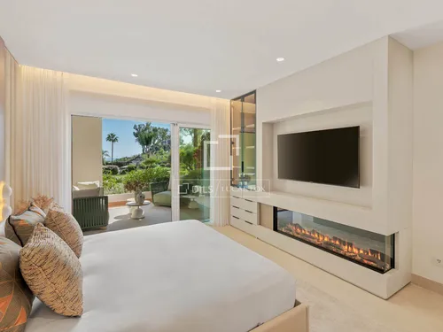 3 Bedrooms Apartment in Urb. Bahía del Velerín