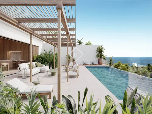 Excellent 5-bedroom villa for sale in Ibiza Town