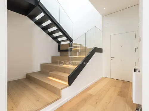 3 Bedrooms Apartment in Rambla Catalunya