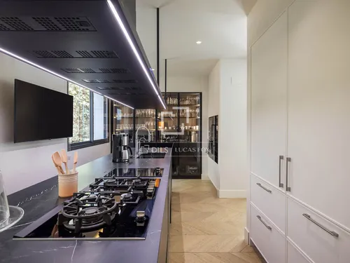 5 Bedrooms House / Villa in Bosc