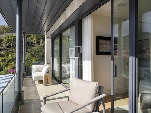 5 Bedrooms House / Villa in Bosc