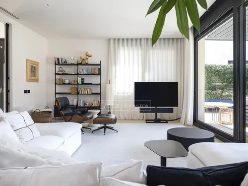 5 Bedrooms House / Villa in Bosc