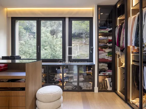 5 Bedrooms House / Villa in Bosc