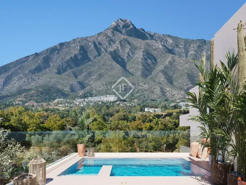 4 Bedrooms Apartment in Elviria (Marbella)