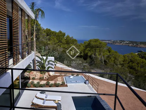 5 Bedrooms House / Villa in Carrer Dalt