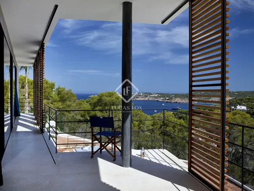 5 Bedrooms House / Villa in Carrer Dalt