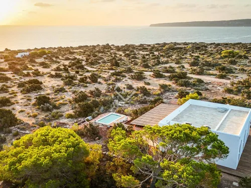 Excellent 3-bedroom villa for sale in Formentera, Balearic Islands