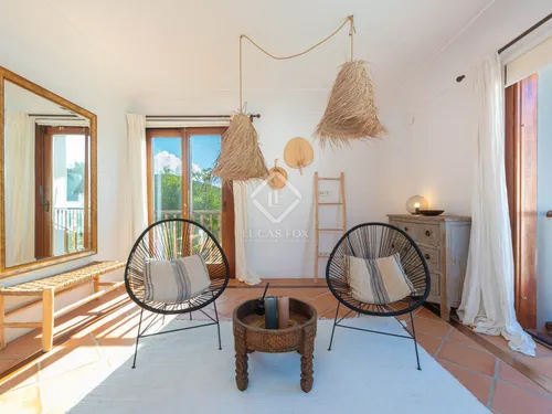 5 Bedrooms House / Villa in CAN PORCHU DE DALT