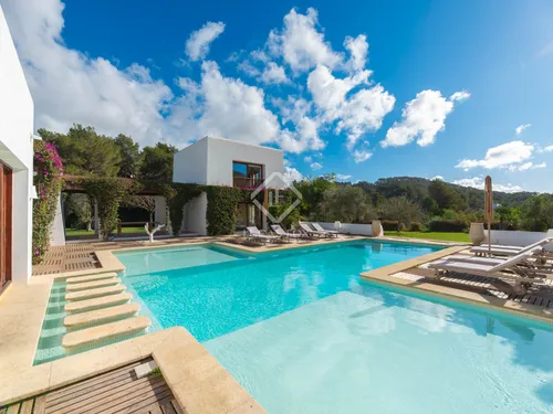 5 Bedrooms House / Villa in CAN PORCHU DE DALT