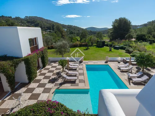 5 Bedrooms House / Villa in CAN PORCHU DE DALT