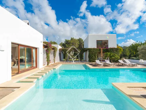 5 Bedrooms House / Villa in CAN PORCHU DE DALT
