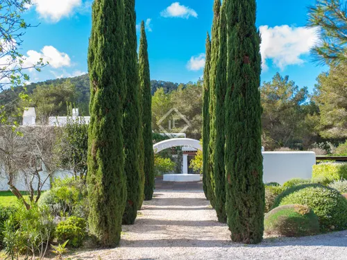 5 Bedrooms House / Villa in CAN PORCHU DE DALT