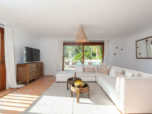 5 Bedrooms House / Villa in CAN PORCHU DE DALT