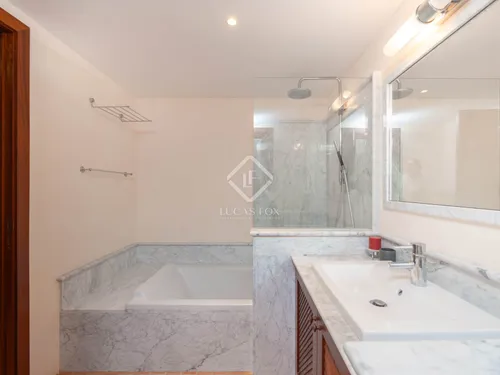 5 Bedrooms House / Villa in CAN PORCHU DE DALT