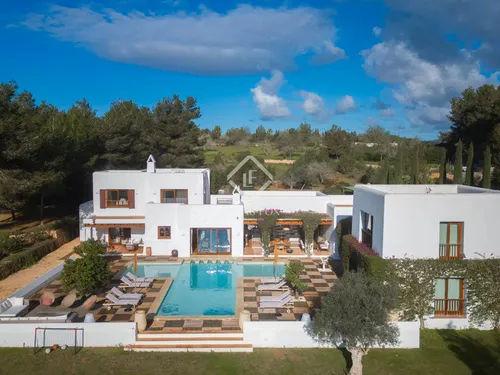 5 Bedrooms House / Villa in CAN PORCHU DE DALT