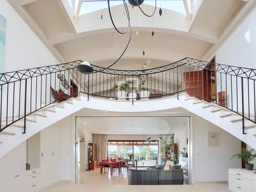 4 Bedrooms House / Villa in DS 8742- SA CASA BLANCA (PUN 6 N2dup-A